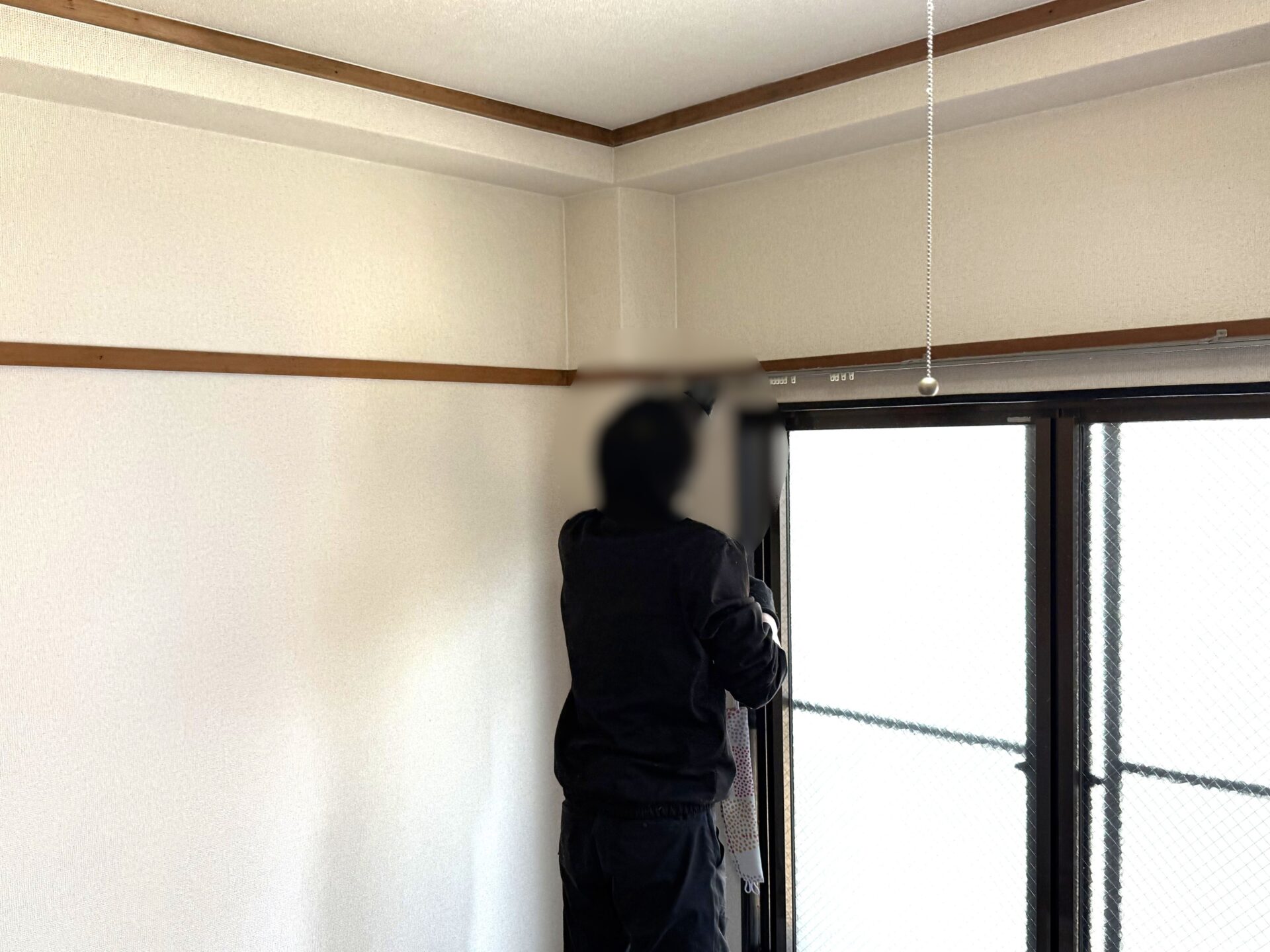 「マンションのお部屋から布団や雑誌などを回収しました」作業写真